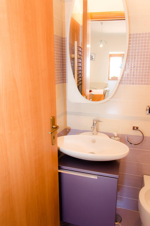 קסטלמצאנו B&B La Perla Nelle Dolomiti חדר תמונה